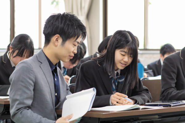 隔週5日制の導入