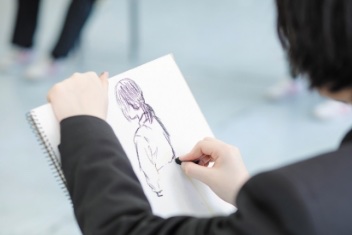 徹底した美大対策